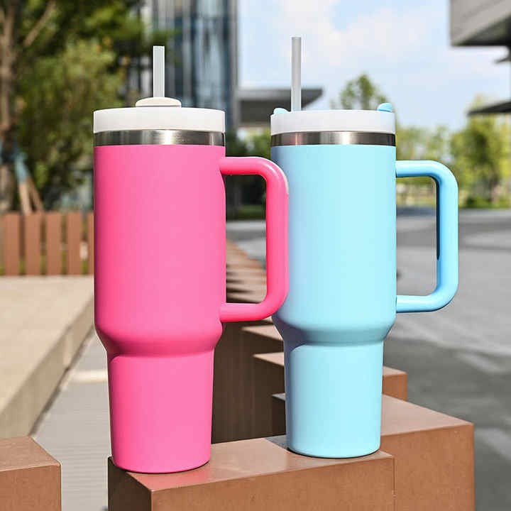 1200ml Stainless Steel Tumbler with Straw & Handle – Hot & Cold Travel Mug